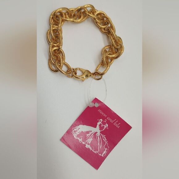 NWT MOON & LOLA "Preston" Gold Metal Large .5 inch Chain Link 8 inch Bracelet - Picture 6 of 6